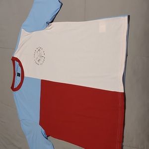 MENS SHEIN TEE  COLOR: BLUE MAROON WHITE . SIZE M/L